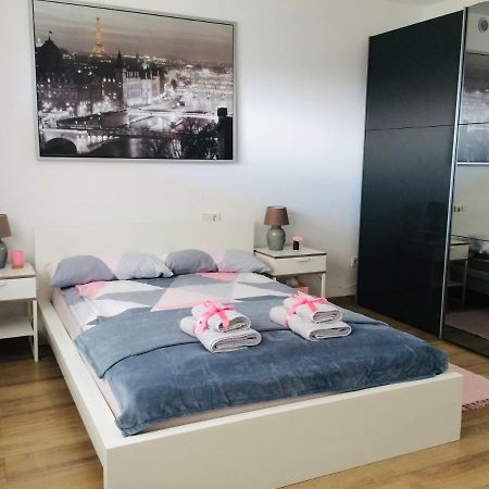 Neu! Top Apartment! 7Km Saarbruecken! Terrasse, Garten! Sulzbach  Ngoại thất bức ảnh