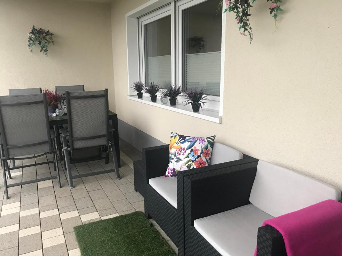 Neu! Top Apartment! 7Km Saarbruecken! Terrasse, Garten! Sulzbach  Ngoại thất bức ảnh