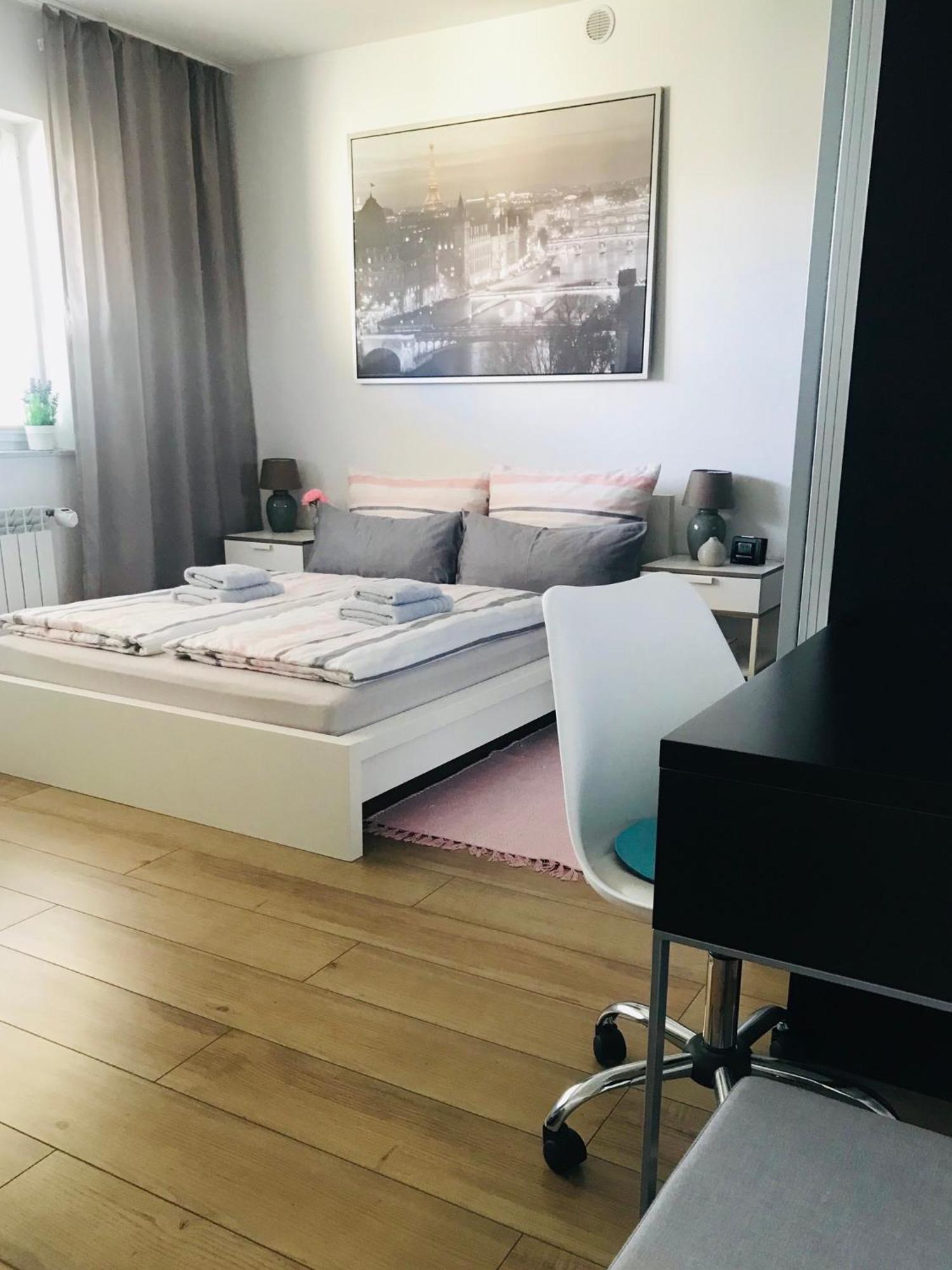 Neu! Top Apartment! 7Km Saarbruecken! Terrasse, Garten! Sulzbach  Ngoại thất bức ảnh