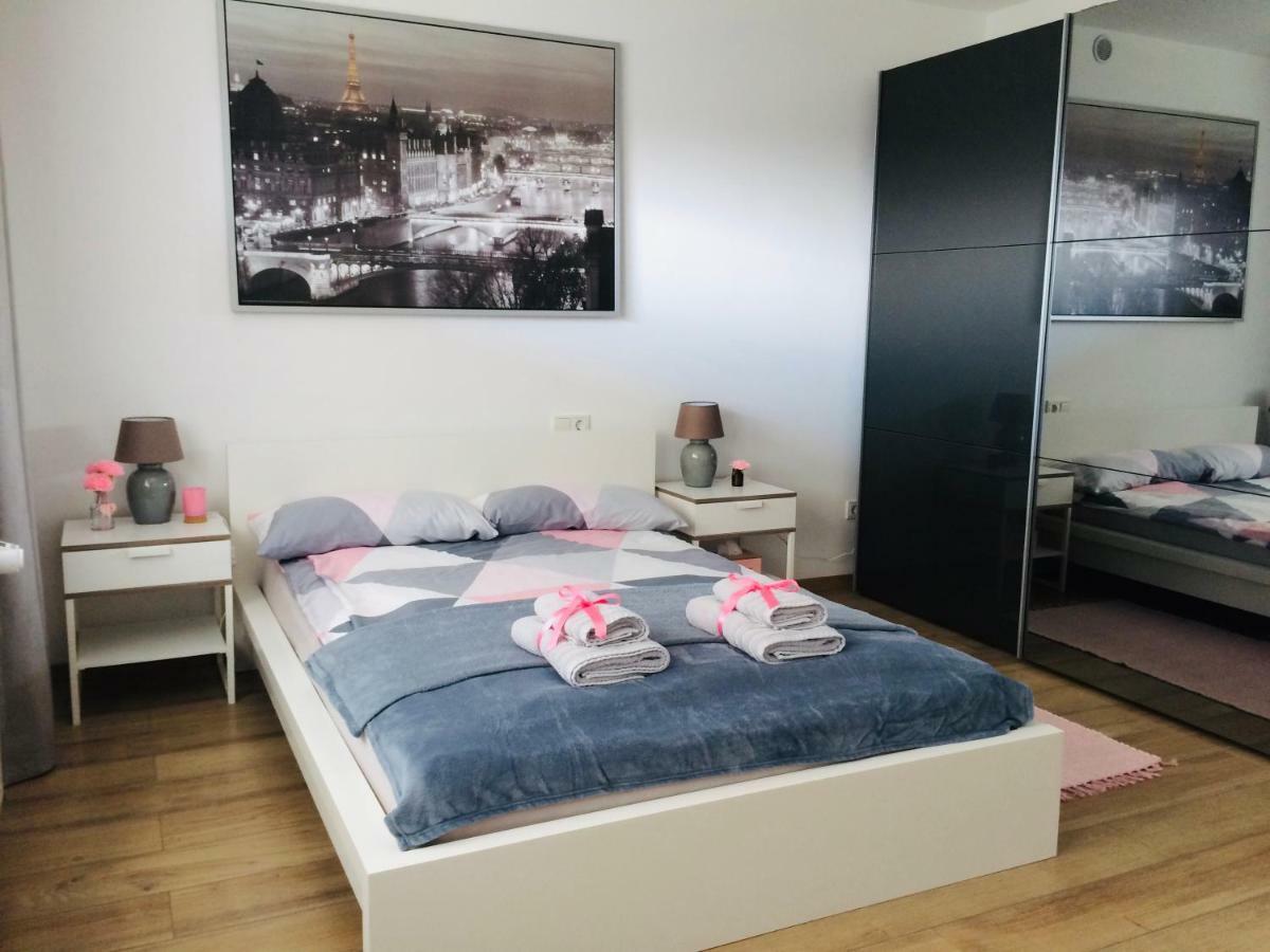 Neu! Top Apartment! 7Km Saarbruecken! Terrasse, Garten! Sulzbach  Ngoại thất bức ảnh